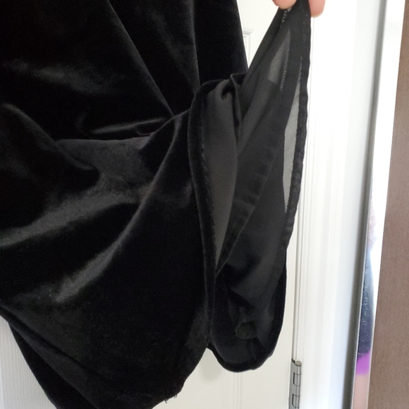 Velour Brunette the Label Tank - Picture 5 of 5